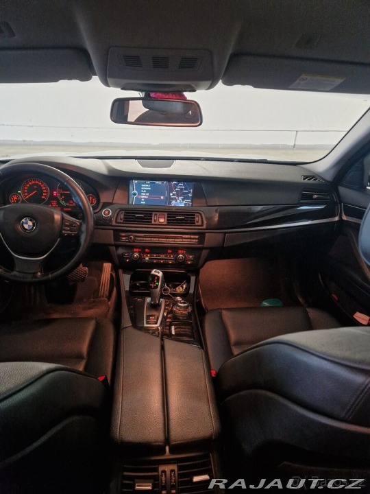 BMW 5 2,0 520D 2010
