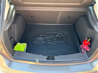Ford Focus 1,6   16V 77 kw - benzín 2011