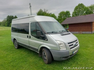 Ford Transit 2,4 4x4, 9 osob 2011