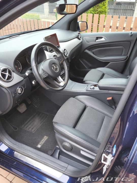 Mercedes-Benz B B200 D 2017