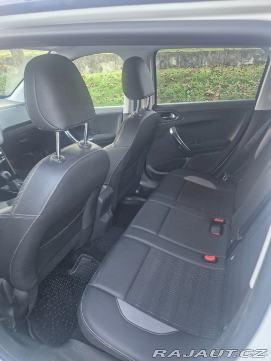 Peugeot 2008 1,6 2017