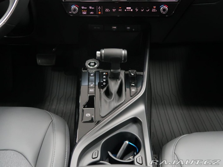 Kia Niro Style - K odběru od 11/20 2025