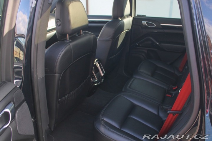 Porsche Cayenne 4,1 S Diesel V8 SportChro 2015