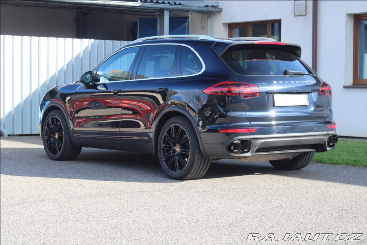 Porsche Cayenne 4,1 S Diesel V8 SportChro 2015