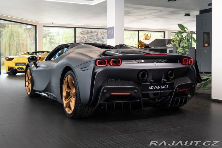 Ferrari SF90 Spider/LIFT/LEDS/360/Karb 2024