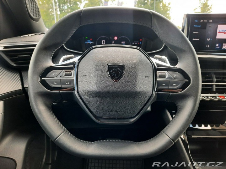 Peugeot 2008 ALLURE 1,2 PT 130k EAT8 2024