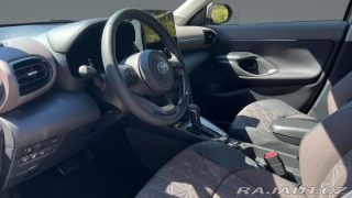 Toyota Yaris Cross 1,5 Hybrid e-CVT 4x4 130k 2025