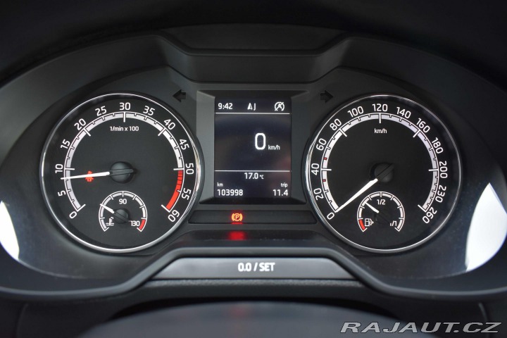 Škoda Octavia 1.6 TDI 85kW AMBITION*NAV 2020