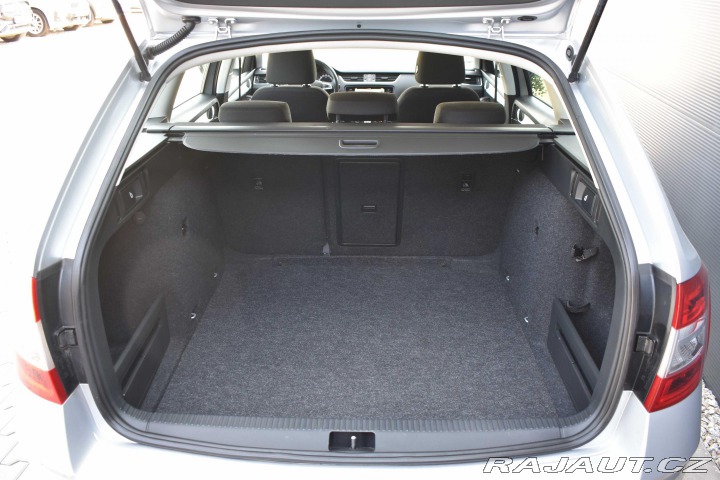 Škoda Octavia 1.6 TDI 85kW AMBITION*NAV 2020