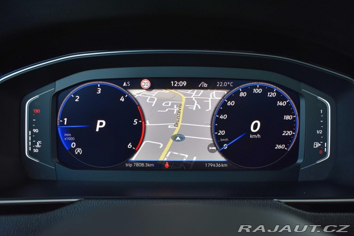 Volkswagen Passat TDi*R-LINE*4x4*FULL VÝBAV 2020