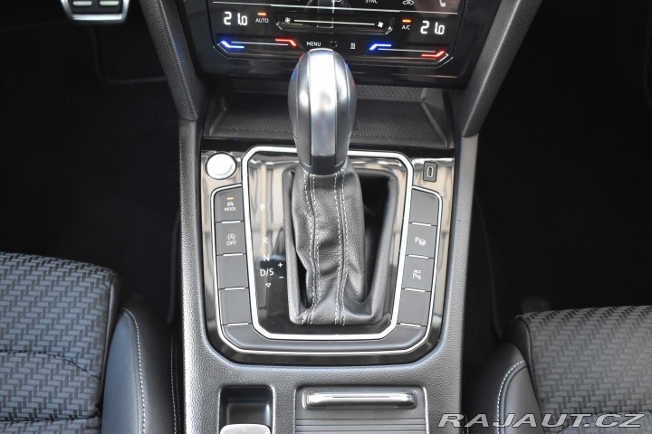 Volkswagen Passat TDi*R-LINE*4x4*FULL VÝBAV 2020