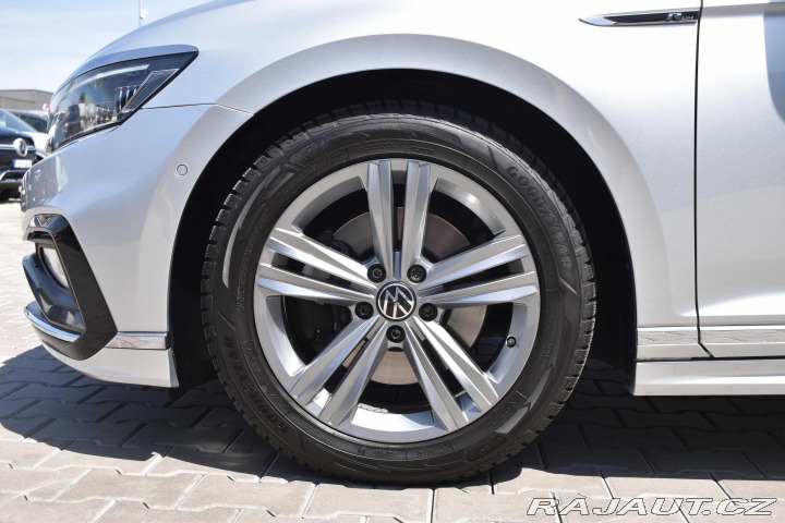 Volkswagen Passat TDi*R-LINE*4x4*FULL VÝBAV 2020