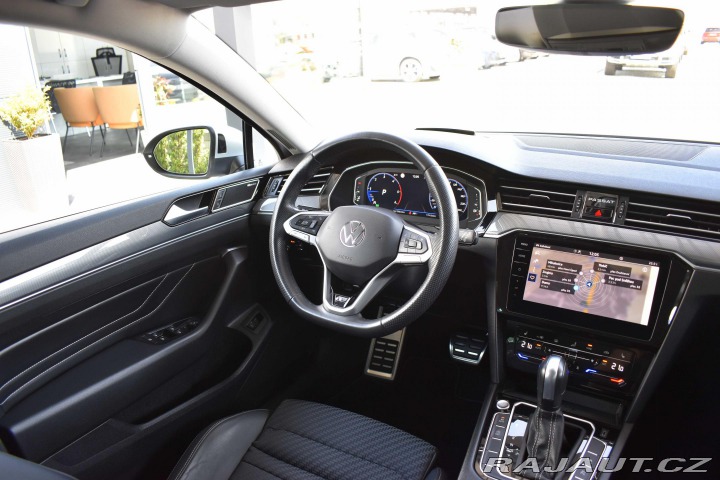 Volkswagen Passat TDi*R-LINE*4x4*FULL VÝBAV 2020