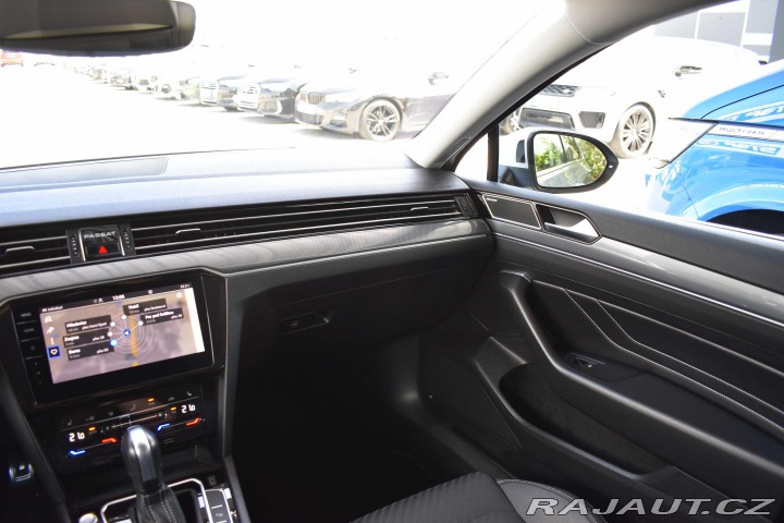 Volkswagen Passat TDi*R-LINE*4x4*FULL VÝBAV 2020