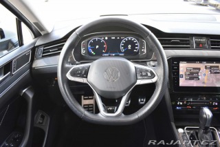 Volkswagen Passat TDi*R-LINE*4x4*FULL VÝBAV 2020
