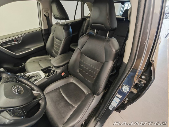 Toyota RAV4 2.5 TNGA HEV 2019