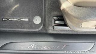 Porsche Macan T 2023