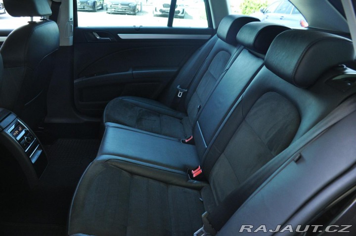 Škoda Superb 2,0TDI 4x4 ELEGANCE 2014