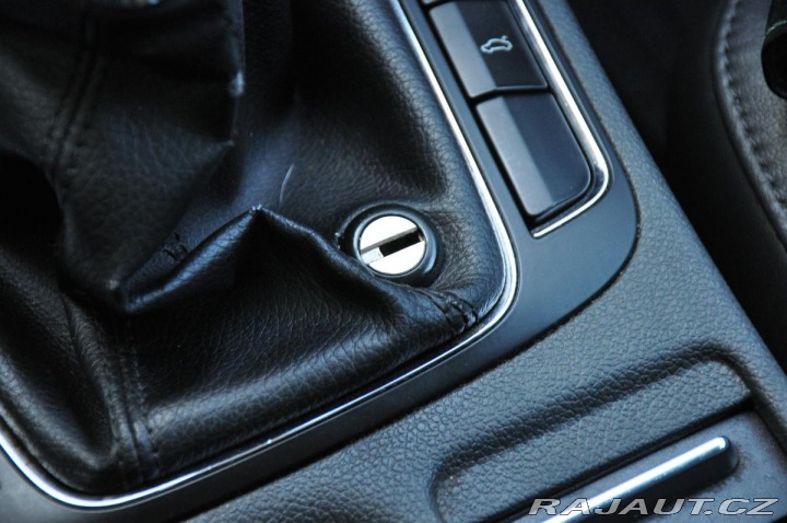 Škoda Superb 2,0TDI 4x4 ELEGANCE 2014