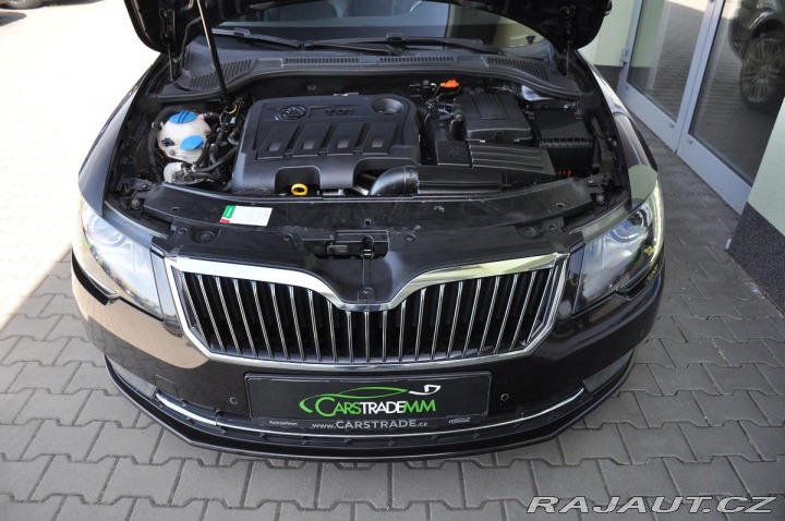 Škoda Superb 2,0TDI 4x4 ELEGANCE 2014