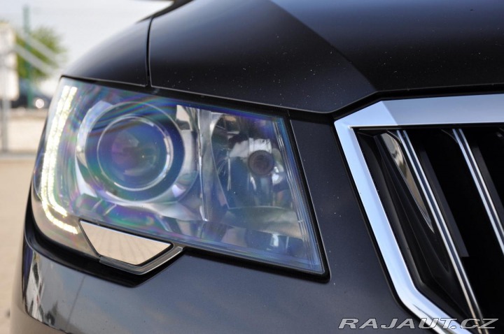 Škoda Superb 2,0TDI 4x4 ELEGANCE 2014