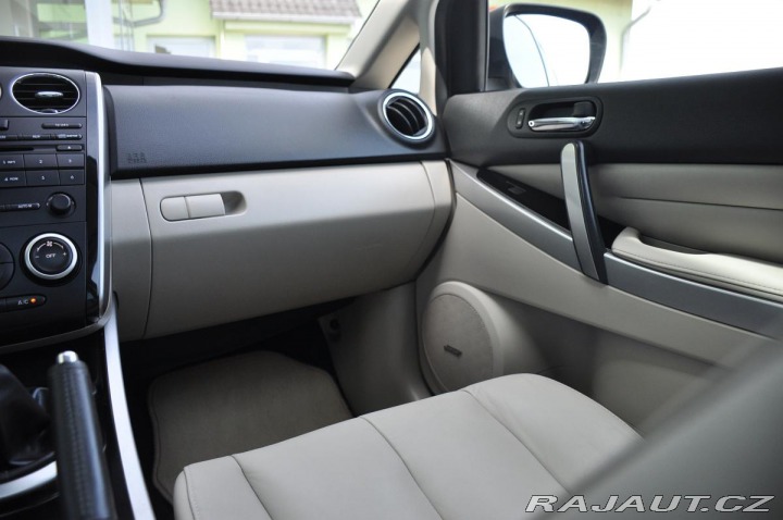 Mazda CX-7 2,2MZ-CD ŠÍBR NAVI KAMERA 2010