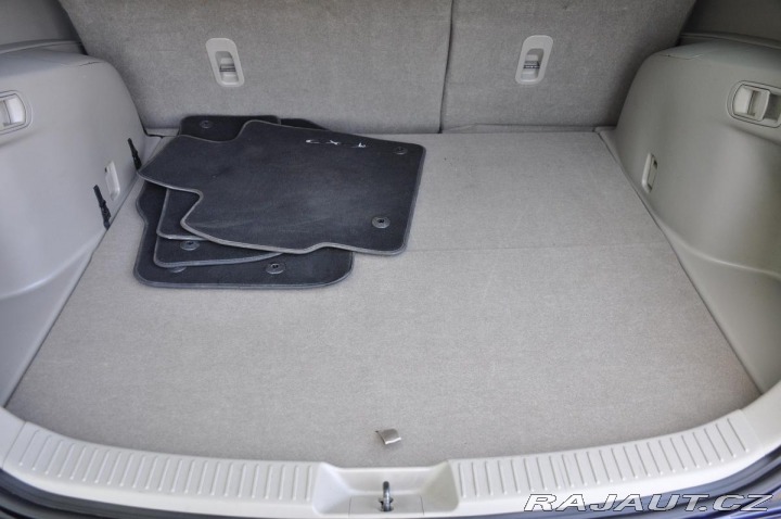 Mazda CX-7 2,2MZ-CD ŠÍBR NAVI KAMERA 2010