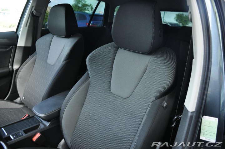 Škoda Octavia 2,0TDi DSG 110kw ACC 2021