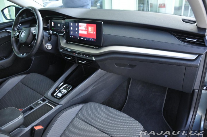 Škoda Octavia 2,0TDi DSG 110kw ACC 2021