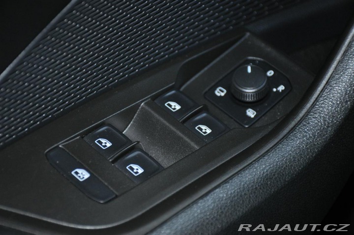 Škoda Octavia 2,0TDi DSG 110kw ACC 2021