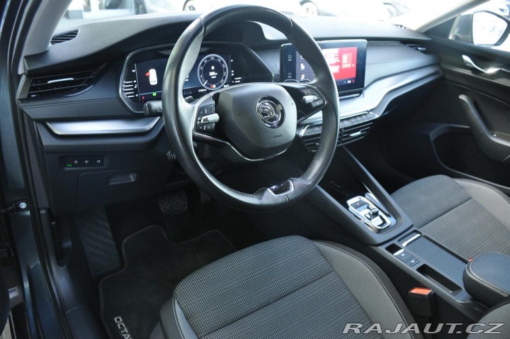 Škoda Octavia 2,0TDi DSG 110kw ACC 2021