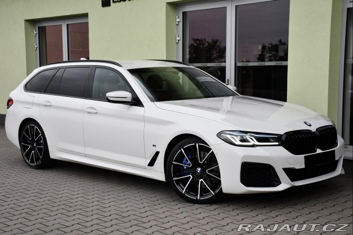 BMW 5 530xD M-SPORT LASER HUD 2 2023