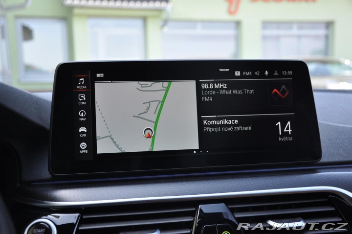 BMW 5 530xD M-SPORT LASER HUD 2023