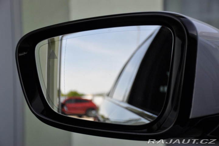 BMW 5 530xD M-SPORT LASER HUD 2023