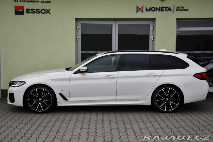 BMW 5 530xD M-SPORT LASER HUD 2 2023