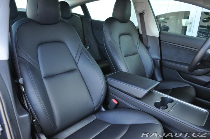 Tesla Model 3 Long Range AWD REZERVACE 2021