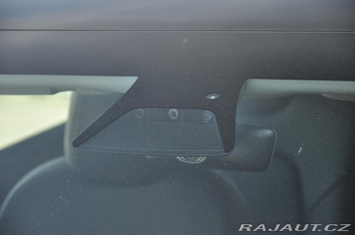 Tesla Model 3 Long Range AWD REZERVACE 2021