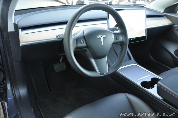 Tesla Model 3 Long Range AWD REZERVACE 2021