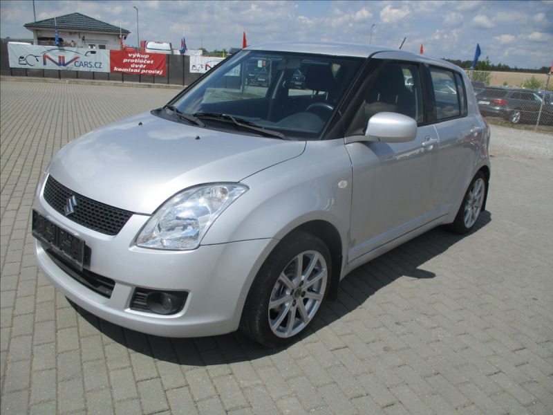Suzuki Swift 1,3 i 67kw Klima, po STK