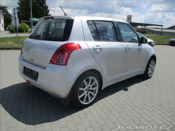 Suzuki Swift 1,3 i 67kw Klima, po STK 2009