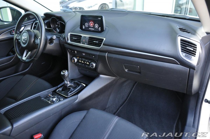 Mazda 3 2,0i Revolution 2xKola BO 2018