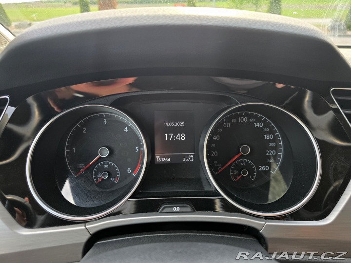 Volkswagen Touran HIGHLINE 2.0 TDi 110 KW 2016