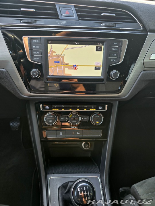 Volkswagen Touran HIGHLINE 2.0 TDi 110 KW 2016
