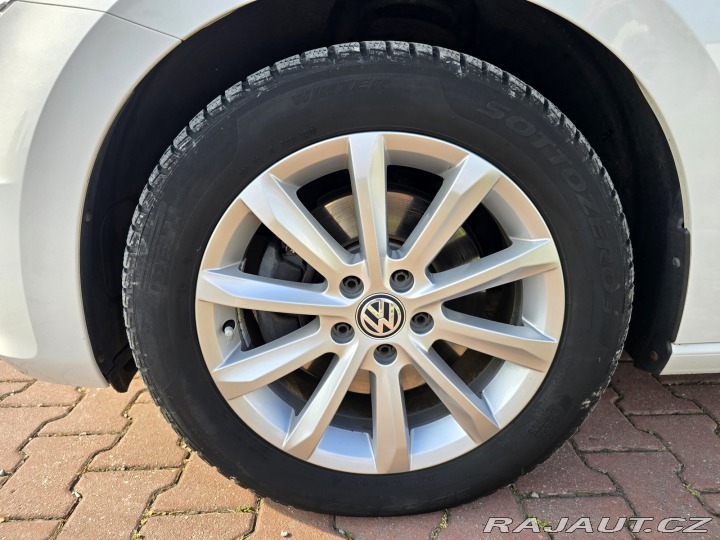 Volkswagen Touran HIGHLINE 2.0 TDi 110 KW 2016