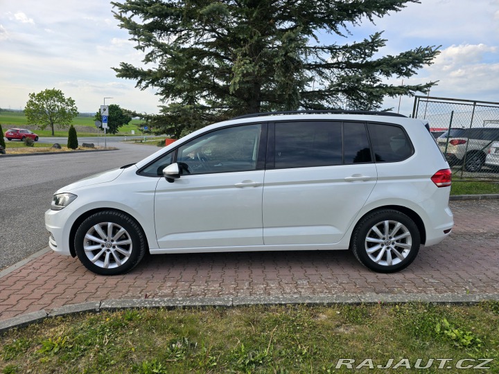 Volkswagen Touran HIGHLINE 2.0 TDi 110 KW 2016