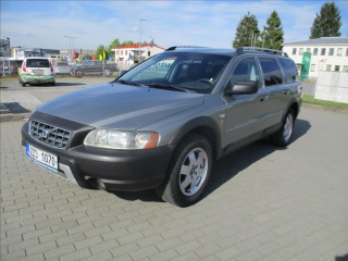 Volvo XC70 2,4 D5 136kw AWD Tažné Fa