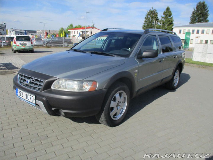 Volvo XC70 2,4 D5 136kw AWD Tažné Fa 2005