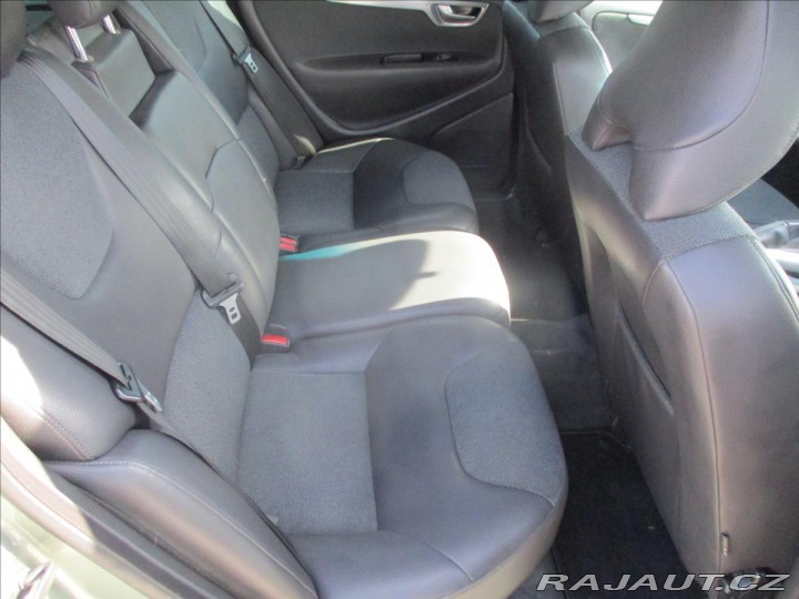 Volvo XC70 2,4 D5 136kw AWD Tažné Fa 2005