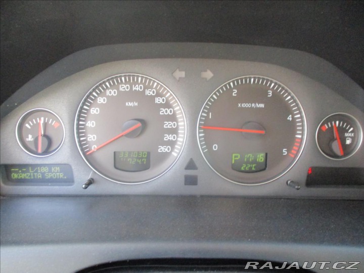 Volvo XC70 2,4 D5 136kw AWD Tažné Fa 2005