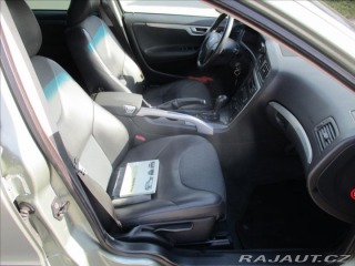 Volvo XC70 2,4 D5 136kw AWD Tažné Fa 2005
